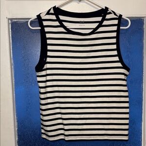 Gap Women’s Striped Sleeveless Modern Tank Top - Black and White Size Large